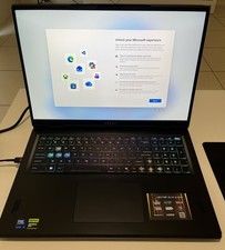 MSI Vector 18 HX AI 18in 240Hz Ultra 9 275HX RTX 5080 1TB S…