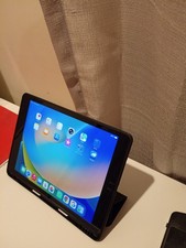 iPad 9th Gen Wifi Only AppleiPad 2023 with Integrated Stand…