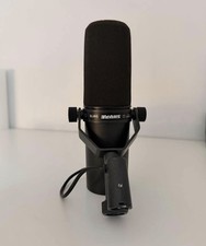 Shure SM7B Wired Broadcasting Cardioid Dynamic Microphone