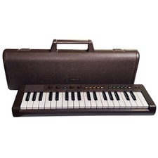 Vintage Yamaha PortaSound PS-2 Keyboard w/ Case Made in Jap…