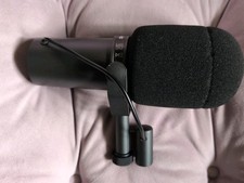 Shure SM7B Dynamic Cardioid Vocal Microphone