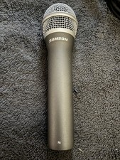 Samson Q2U USB/XLR Dynamic Microphone w/ Stand Clip Windscr…
