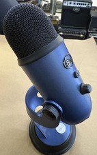 Blue Microphones Yeti USB Microphone - Midnight Blue (A0013…