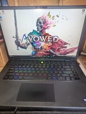Alienware - M16 R2 16" 240Hz  Intel Core Series 1 Ultra 7 Q…