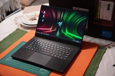 Razer Blade 14, AMD Ryzen 9 5900HX, Nvidia RTX 3070, 16GB +…
