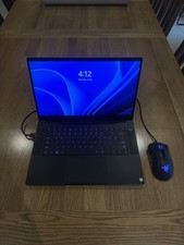 Razer Blade 15 15.6" 144Hz Gaming Laptop i7-9750H 16GB 256G…