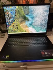 MSI Raider GE78 HX 14VHG-652AU 17 Inch QHD+ 240Hz Intel Cor…