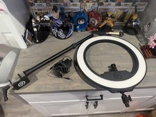 Elgato Premium Ring Light 2500 Lumens with Desk Clamp (no B…