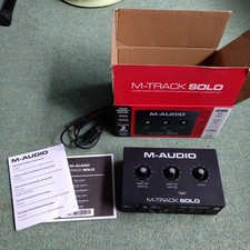 M-Audio M-Track Solo USB Audio Interface for Recording Stre…